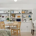 Joel100A - Riverside Retreat At Mount Lawley