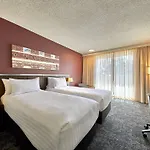 Mercure Perth On Hay