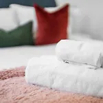 Central Chic Stay