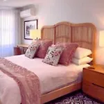 Between The City And The Sea W/ King Size Bed