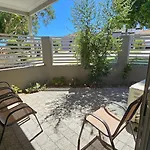 Cozy Urban Escape - 11Km From Perth Cbd