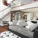 Luxury Executive Apartment