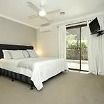 Garden City Luxury Apt