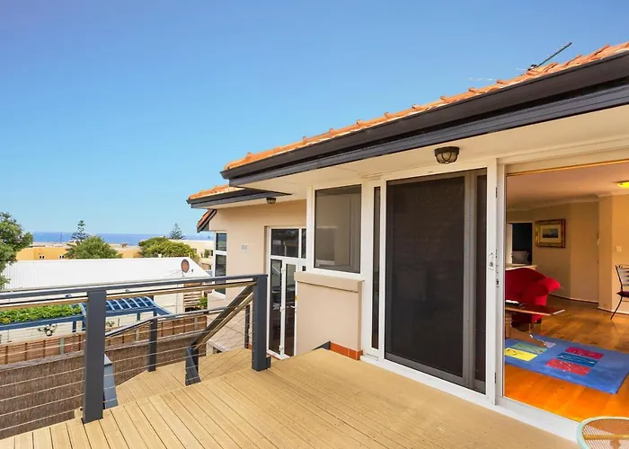 Scarborough Seaview Loft - Executive Escapes