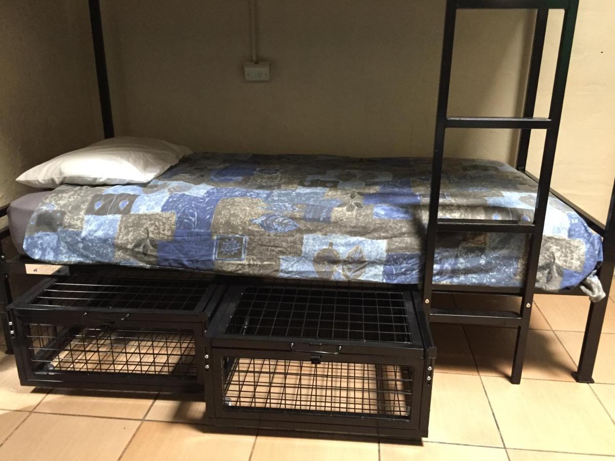 Jj's Backpackers Hostel *