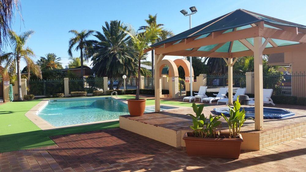 Comfort Bel Eyre Motel 3*