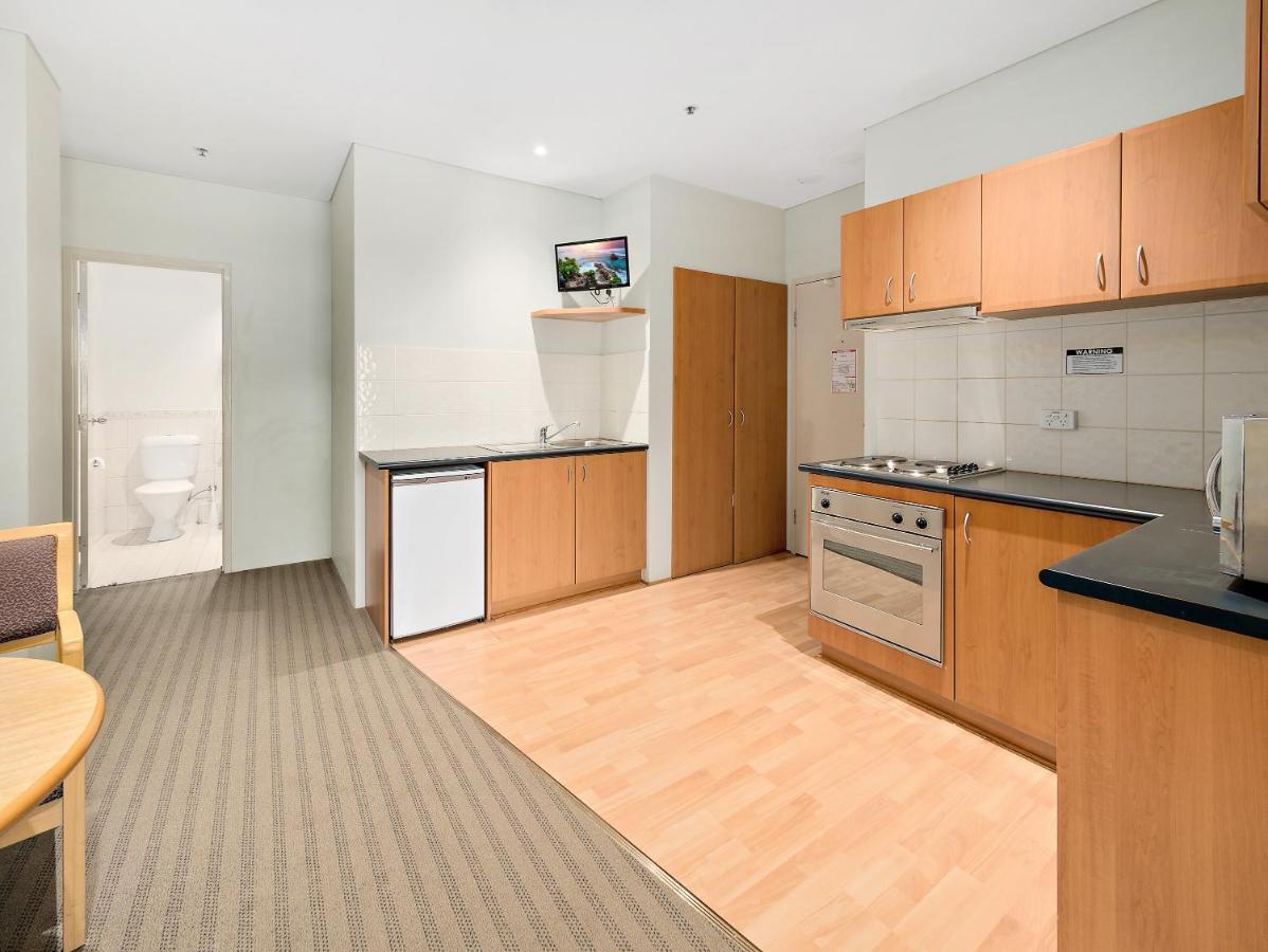 Aparthotel All Suites Perth 3*