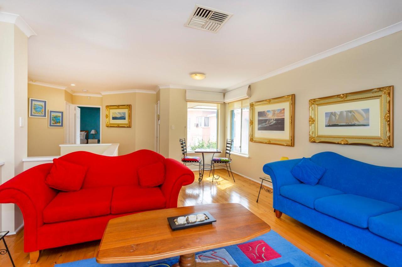 Scarborough Seaview Loft - Executive Escapes Holiday home *