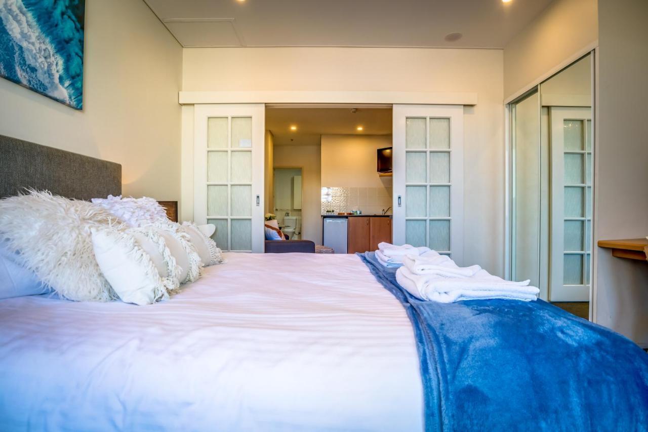 901 Inner City Zen Balcony Views 1br Cbd Apartment *