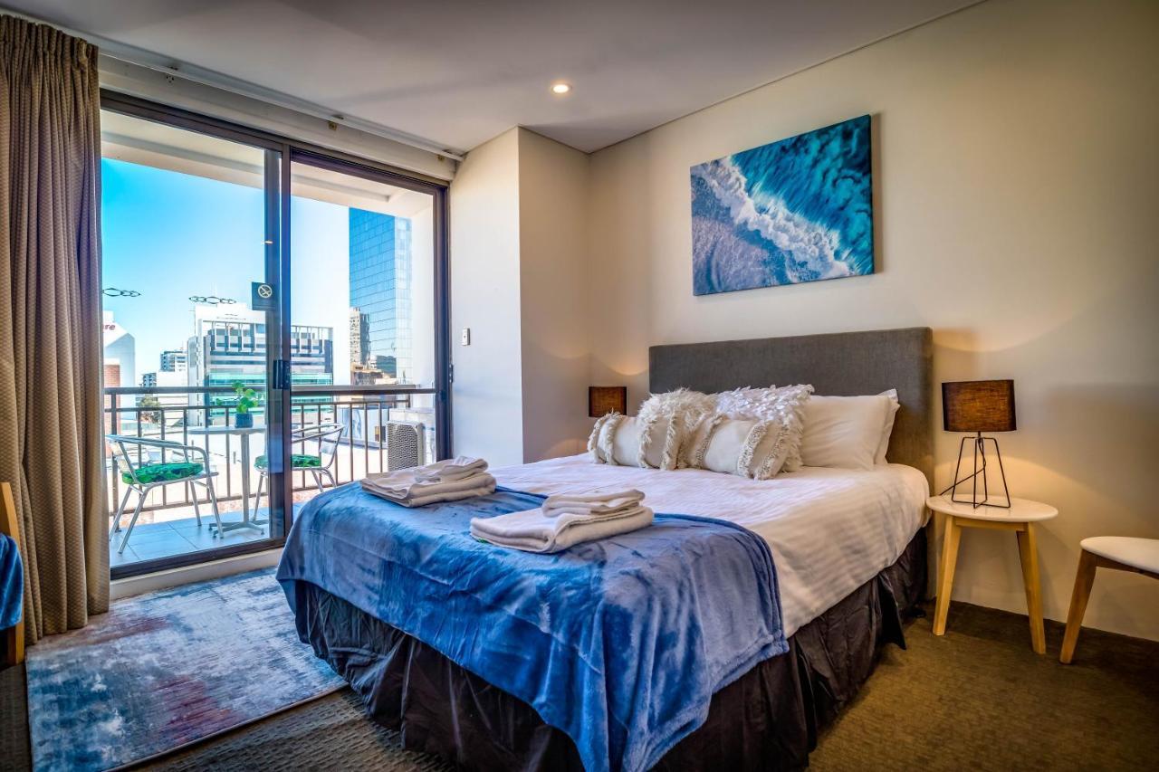 Apartment 901 Inner City Zen Balcony Views 1br Cbd Perth
