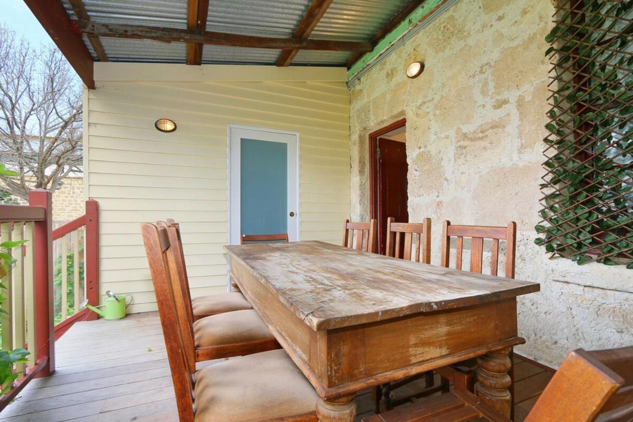 Central 3 Bedroom Heritage House In Fremantle Apartment Perth