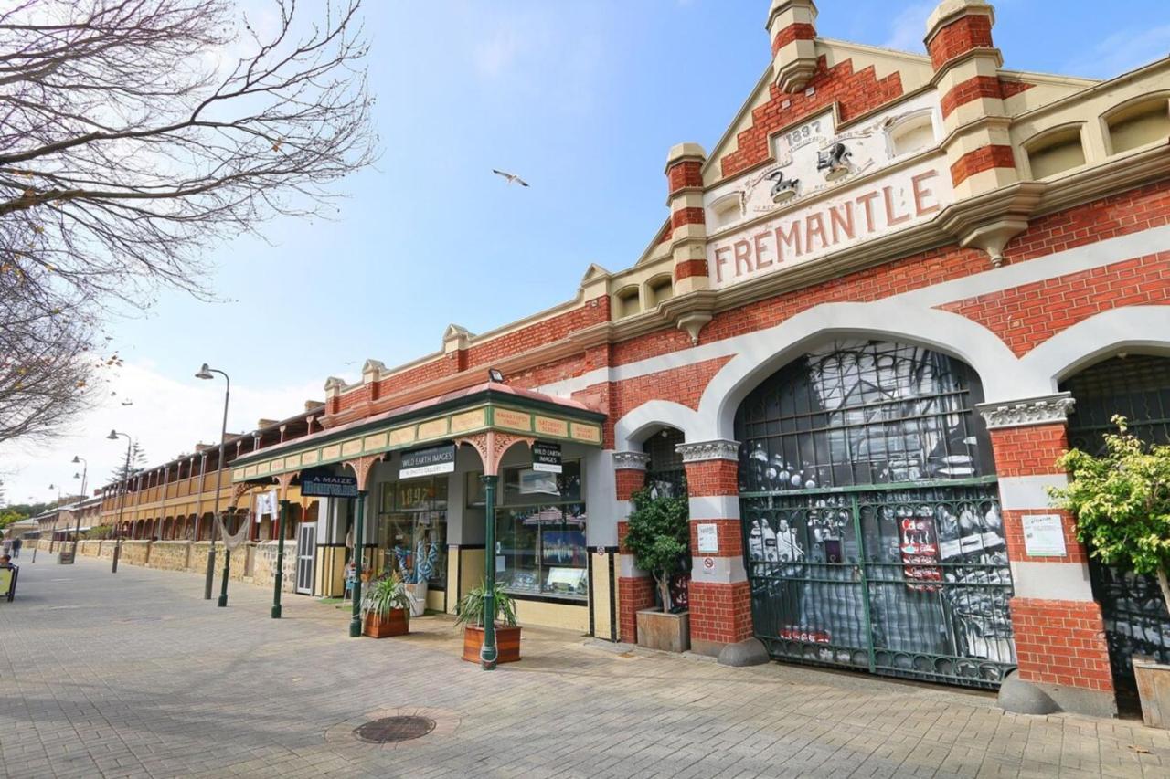 Central 3 Bedroom Heritage House In Fremantle Apartment *