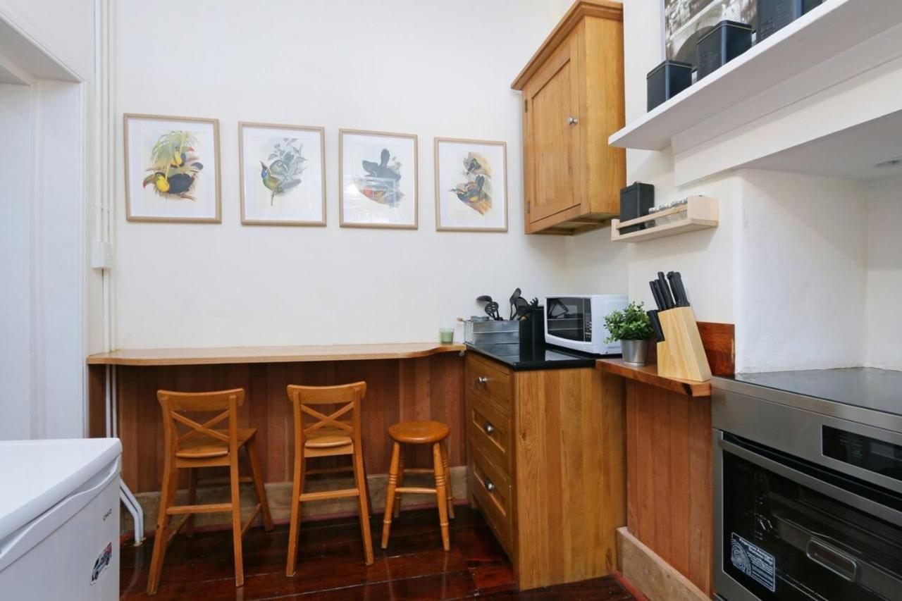 Apartment Central 3 Bedroom Heritage House In Fremantle *
