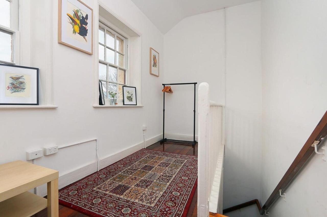 Apartment Central 3 Bedroom Heritage House In Fremantle