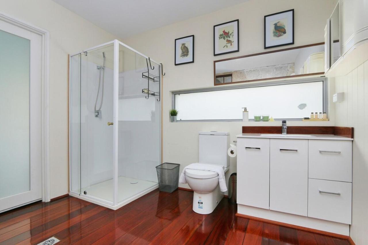 Apartment Central 3 Bedroom Heritage House In Fremantle