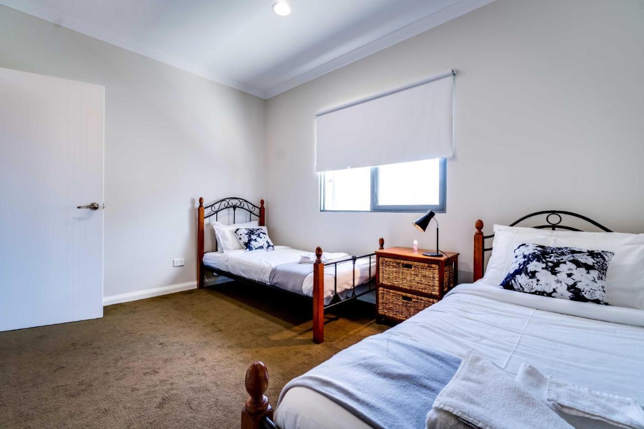 Holiday home 2 South Family Gem For 6parking Perth