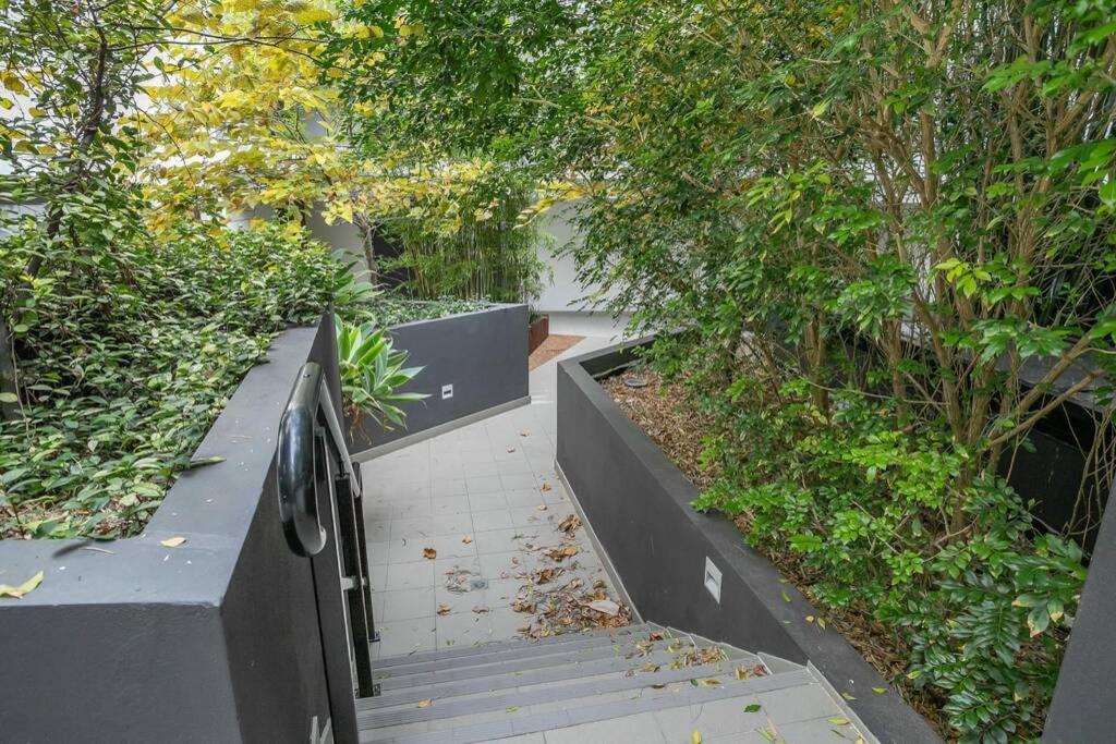 Subiaco Rooftop Terrace - Executive Escapes Apartment Perth