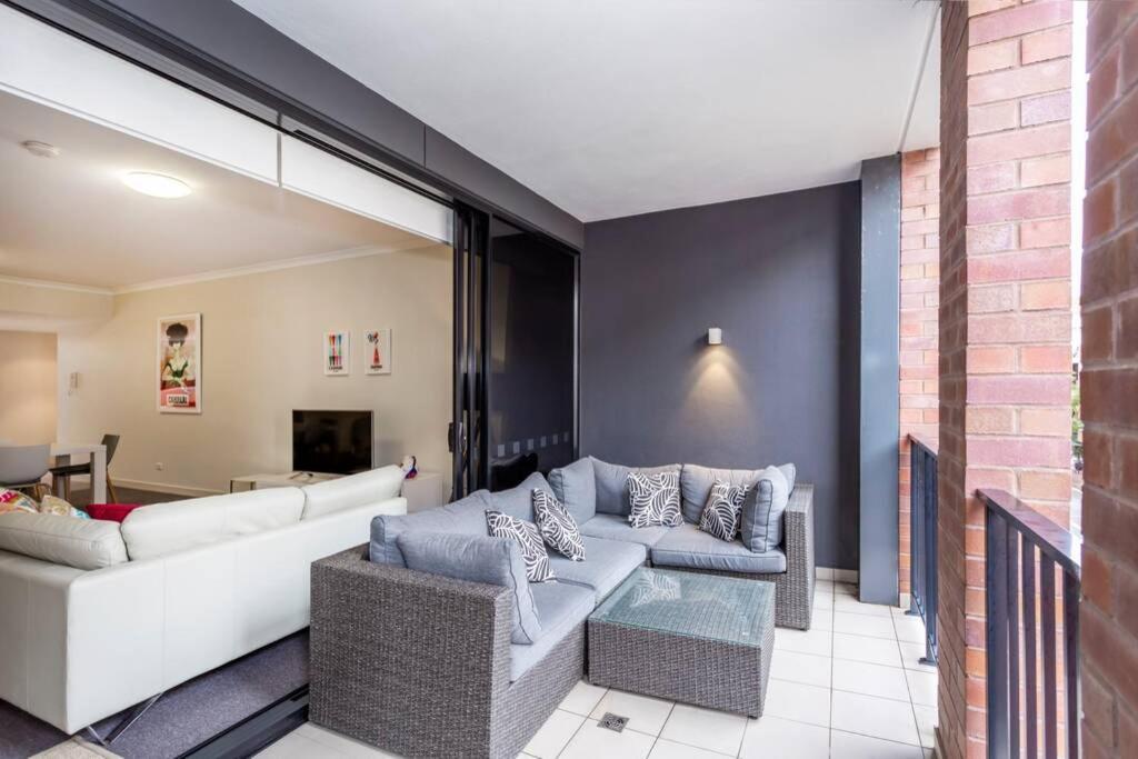 Subiaco Rooftop Terrace - Executive Escapes *