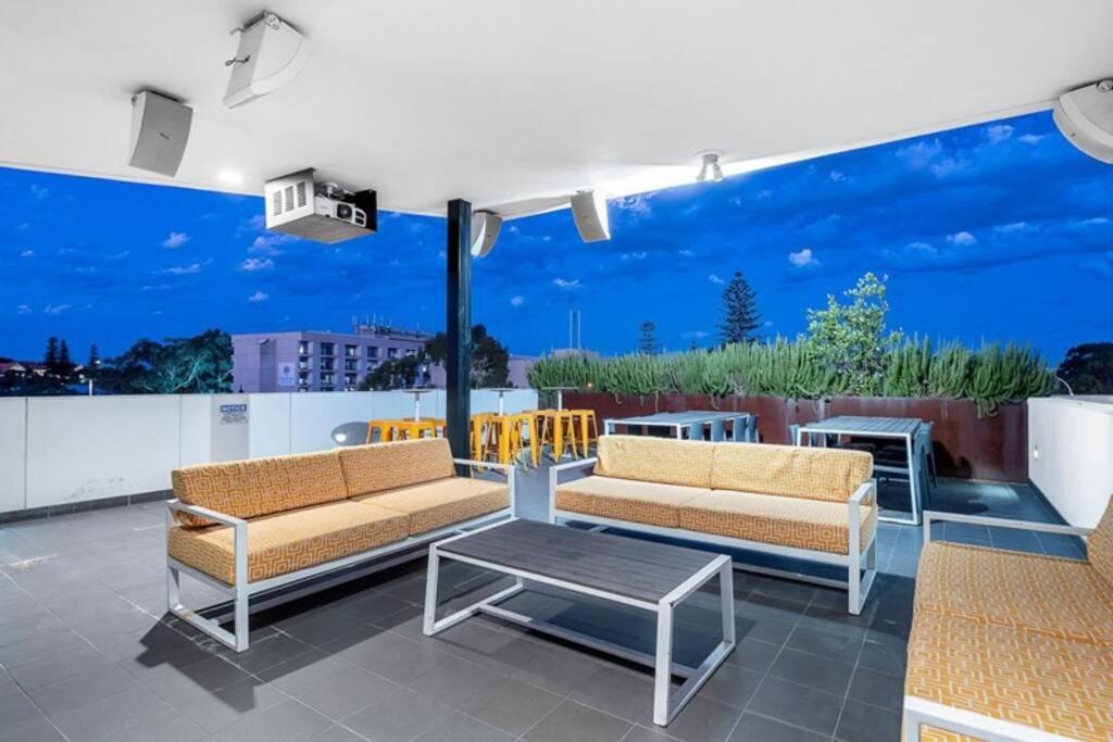 Apartment Subiaco Rooftop Terrace - Executive Escapes *