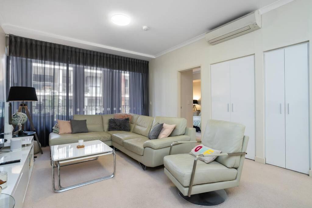 Subiaco Rooftop Terrace - Executive Escapes Apartment *