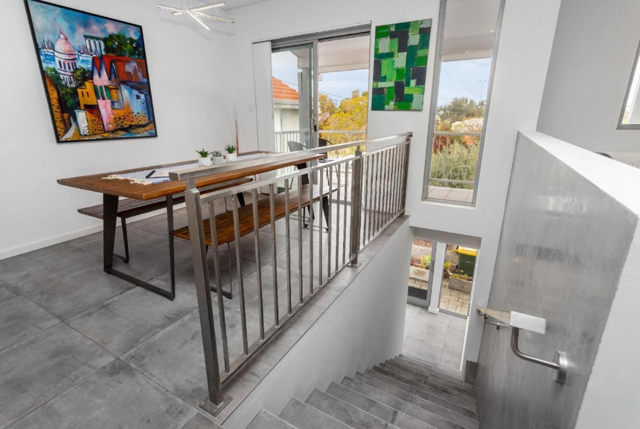 2 Chic Stylish Modern Family On Charles Holiday home Perth
