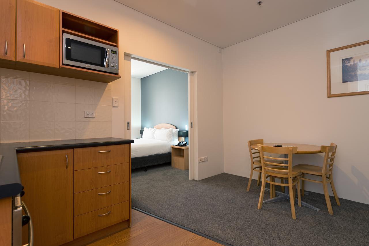 All Suites Perth 3* Perth