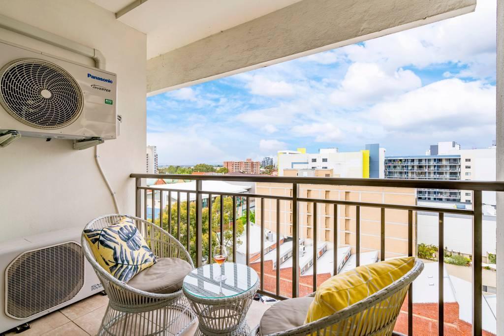 All Suites Perth Aparthotel 3*