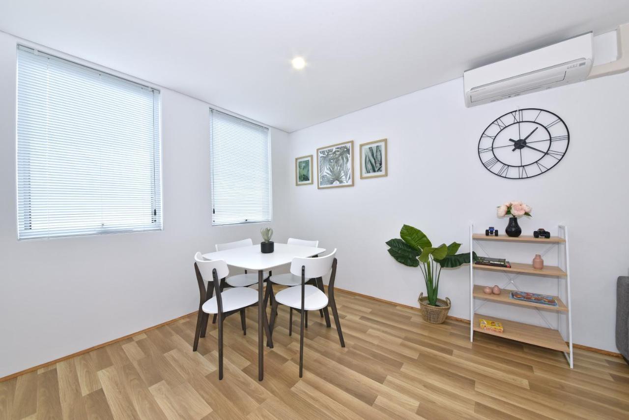 Apartment 2x2 Modern Near Airport And