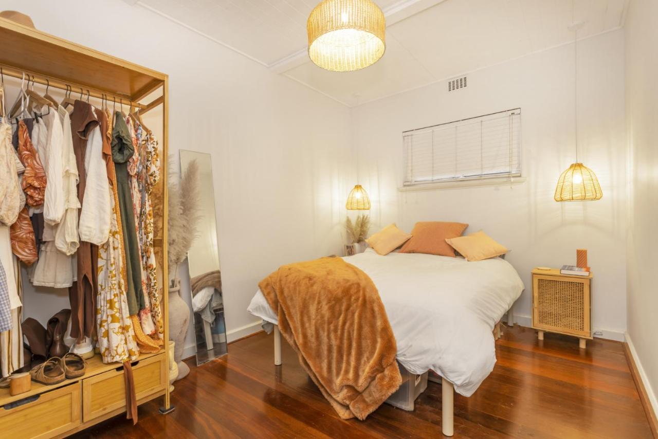 Apartment Cottesloe Coastal Boho Retreat - Executive Escapes