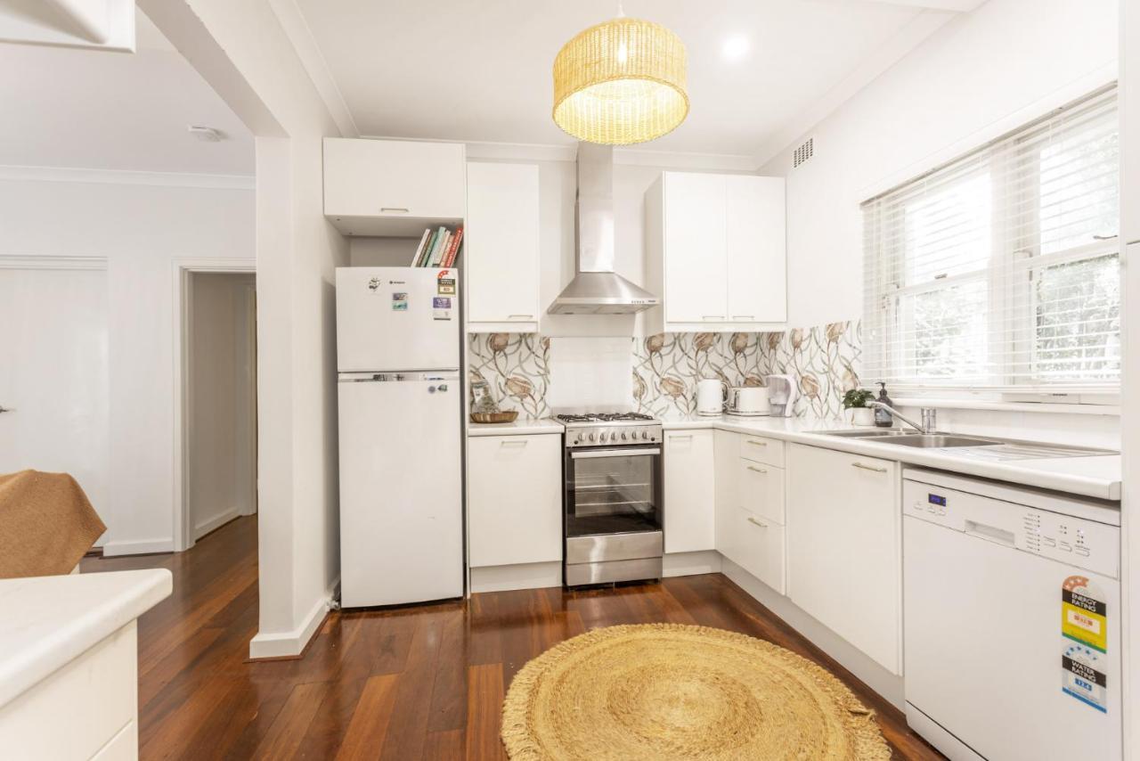 Cottesloe Coastal Boho Retreat - Executive Escapes *