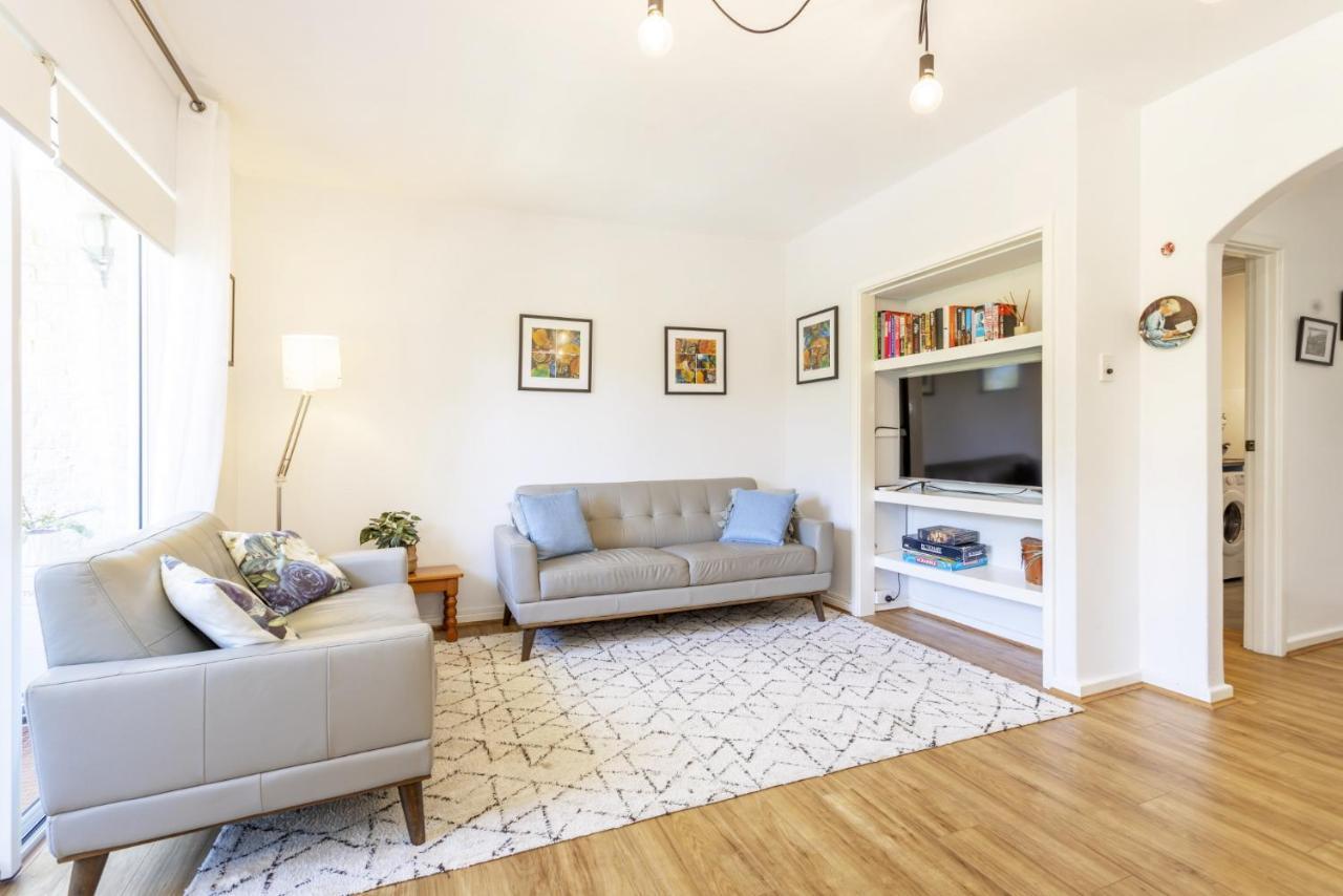 Apartment Zoo View - Executive Escapes