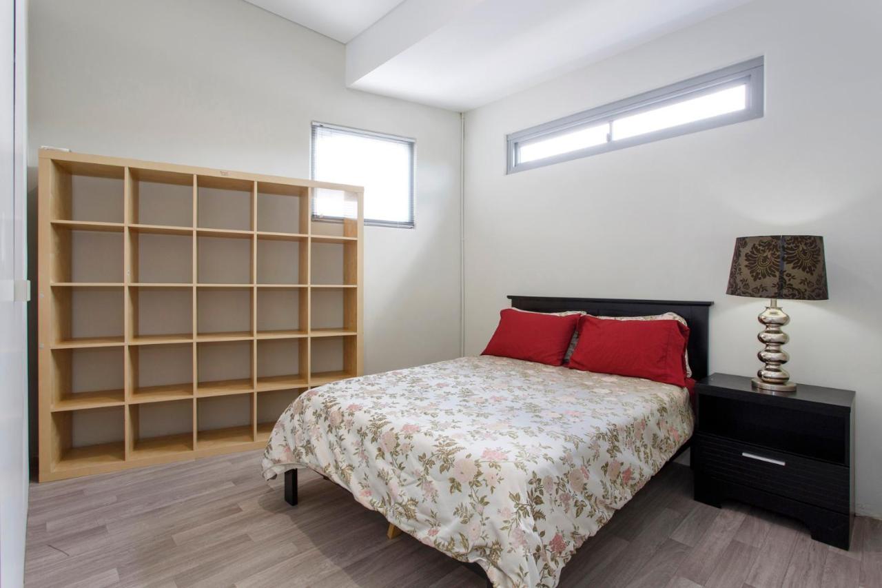 Apartment Waverley F-two Bedrooms Wifi Available