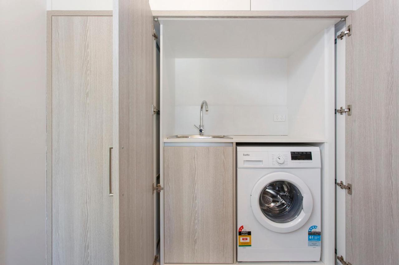 Stirling 3- Modern Central Apartment