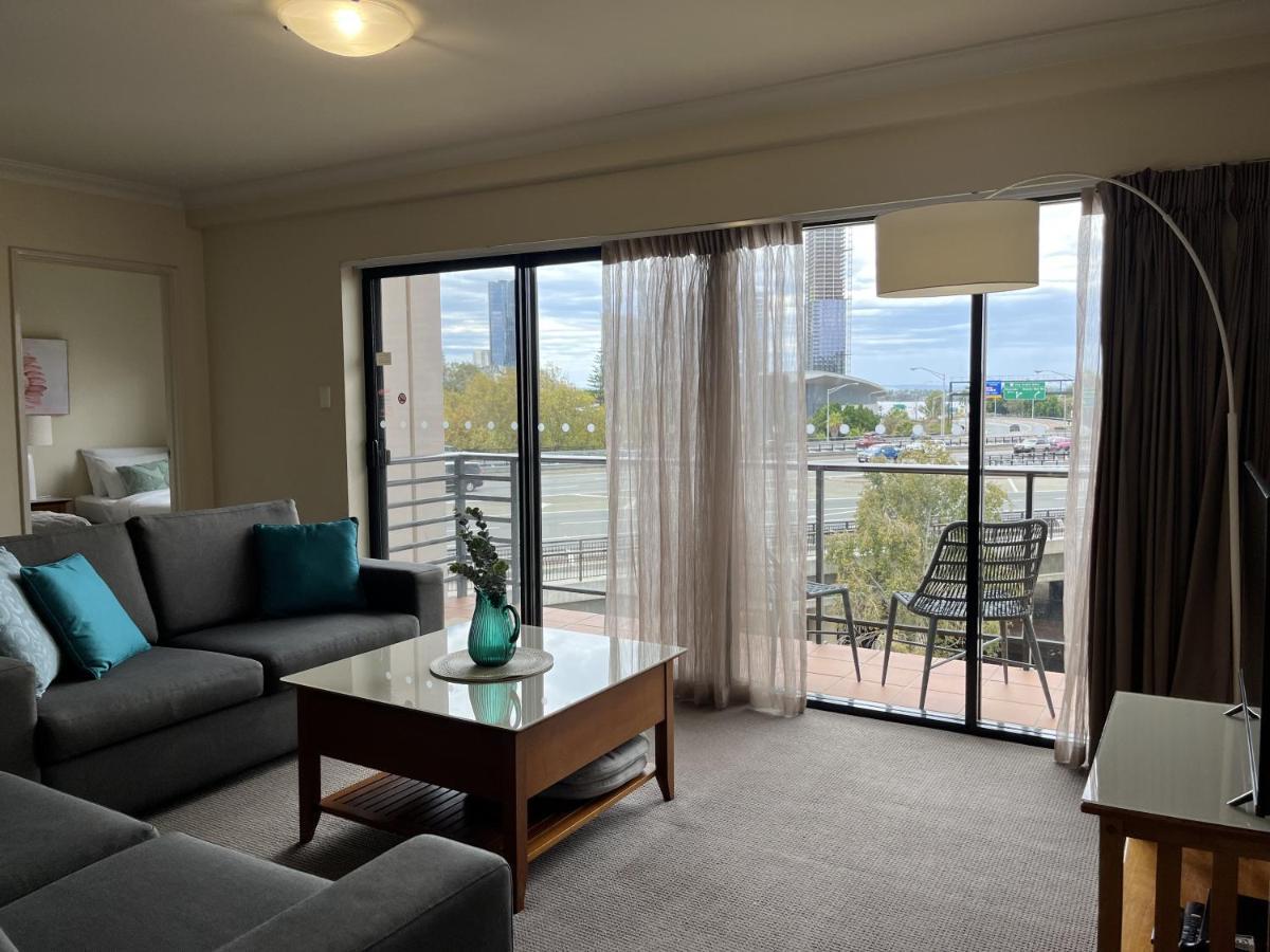 501 Sky High Cbd Style With Parkingpool *