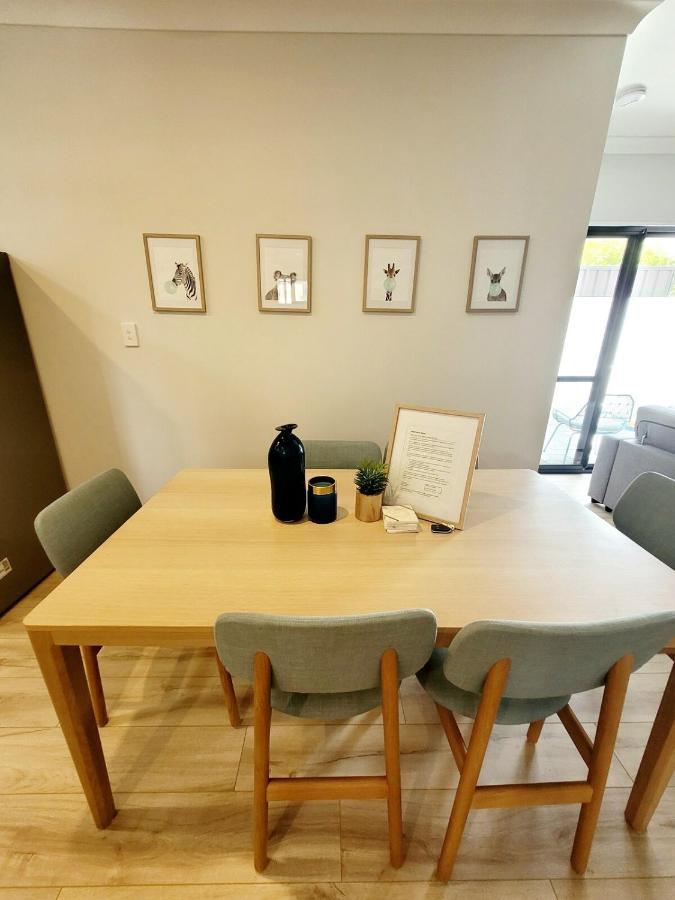 Apartment Bright Trendy 2bdrm - Walk To River & Shops Perth