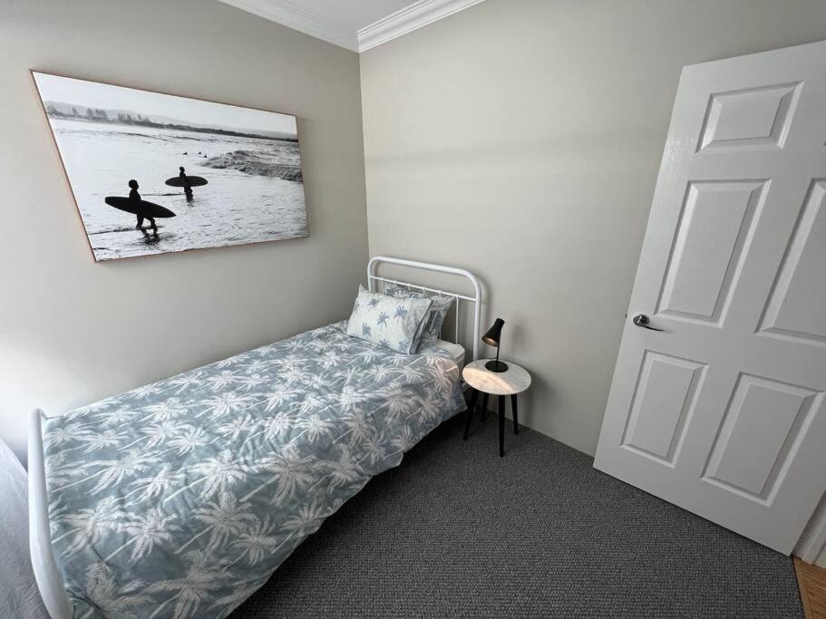 Beachy Vibes In Karrinyup Holiday home *
