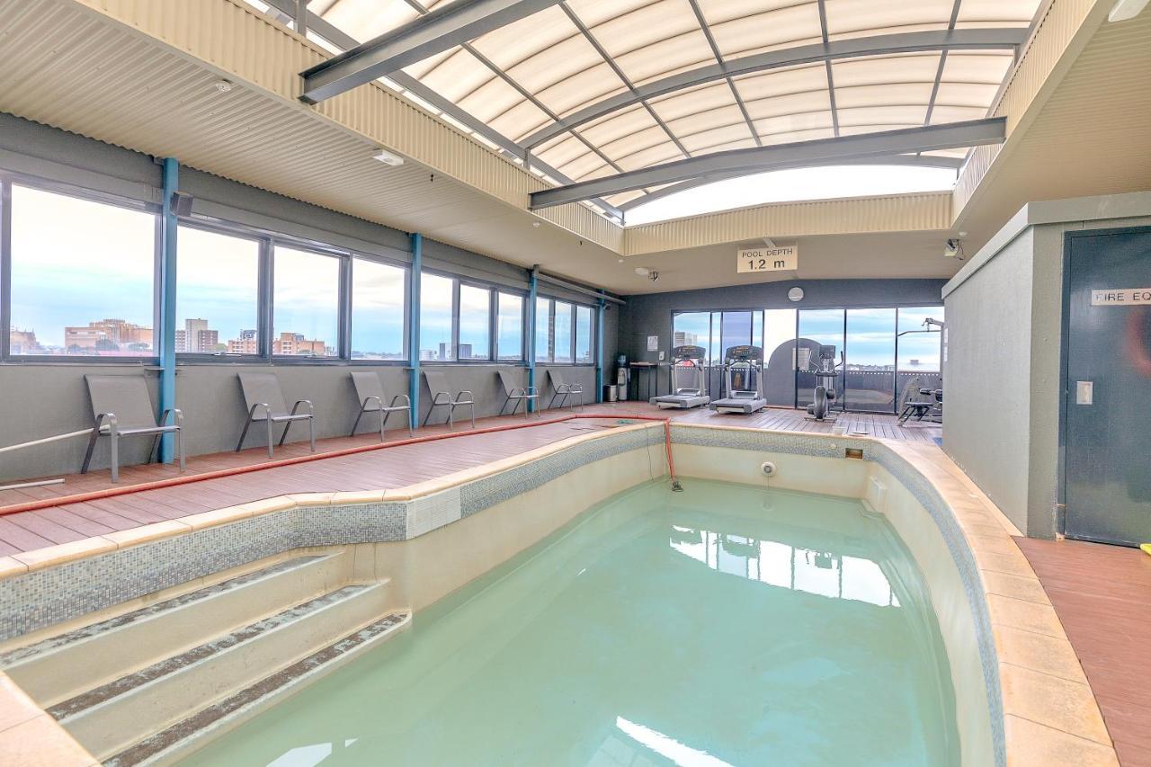 Suites Aparthotel *