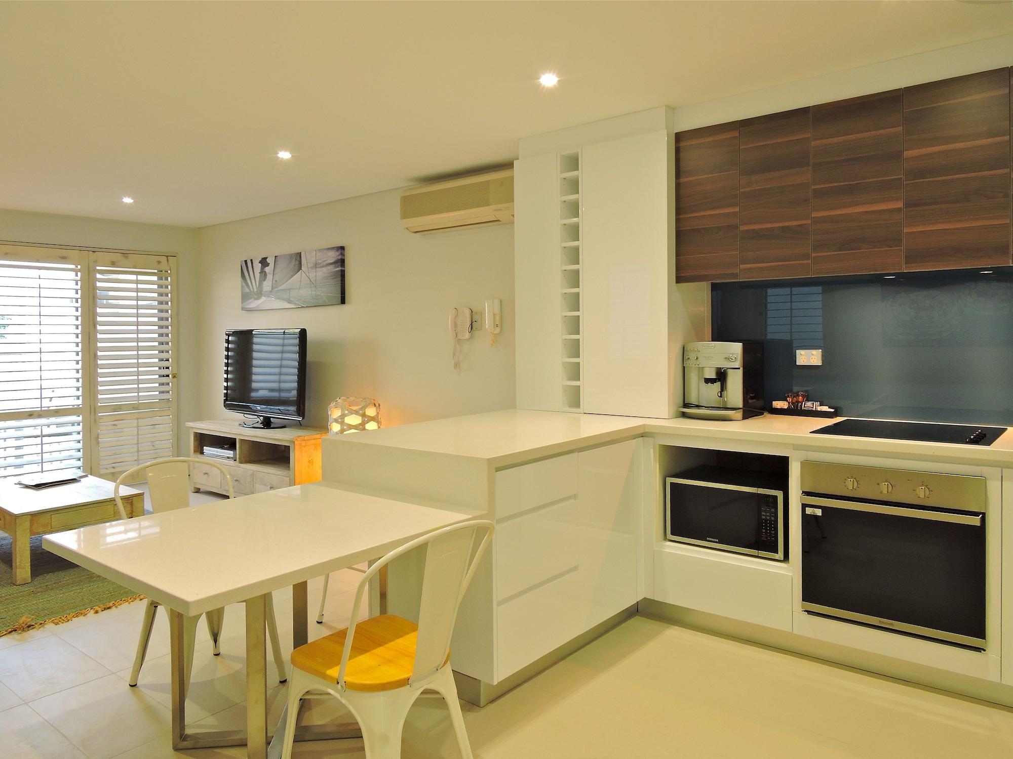 Aparthotel Seashells Scarborough 4*