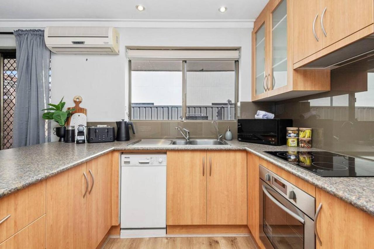 Holiday home Coastal Elegance A Luxurious Dreamy Escape *