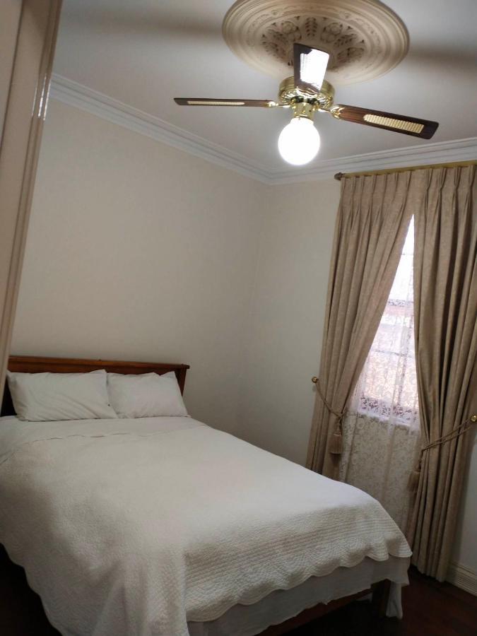 Homestay A Romantic In The Heart Of With Free Parking *