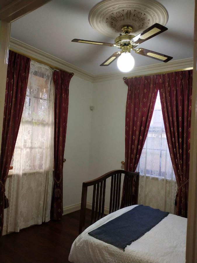 A Romantic In The Heart Of With Free Parking Perth