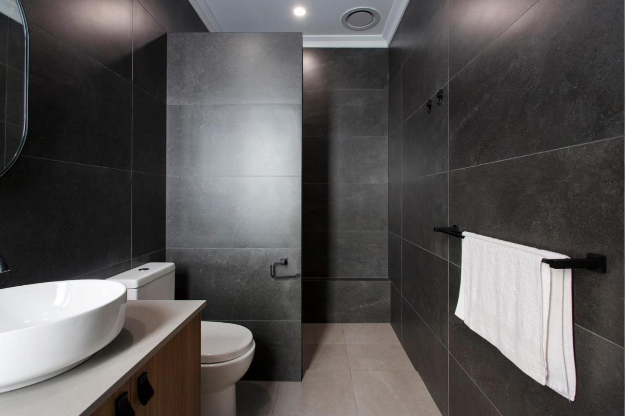 Westside Retreat * Perth