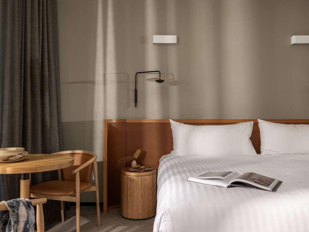 Wonil - Handwritten Collection Hotel *