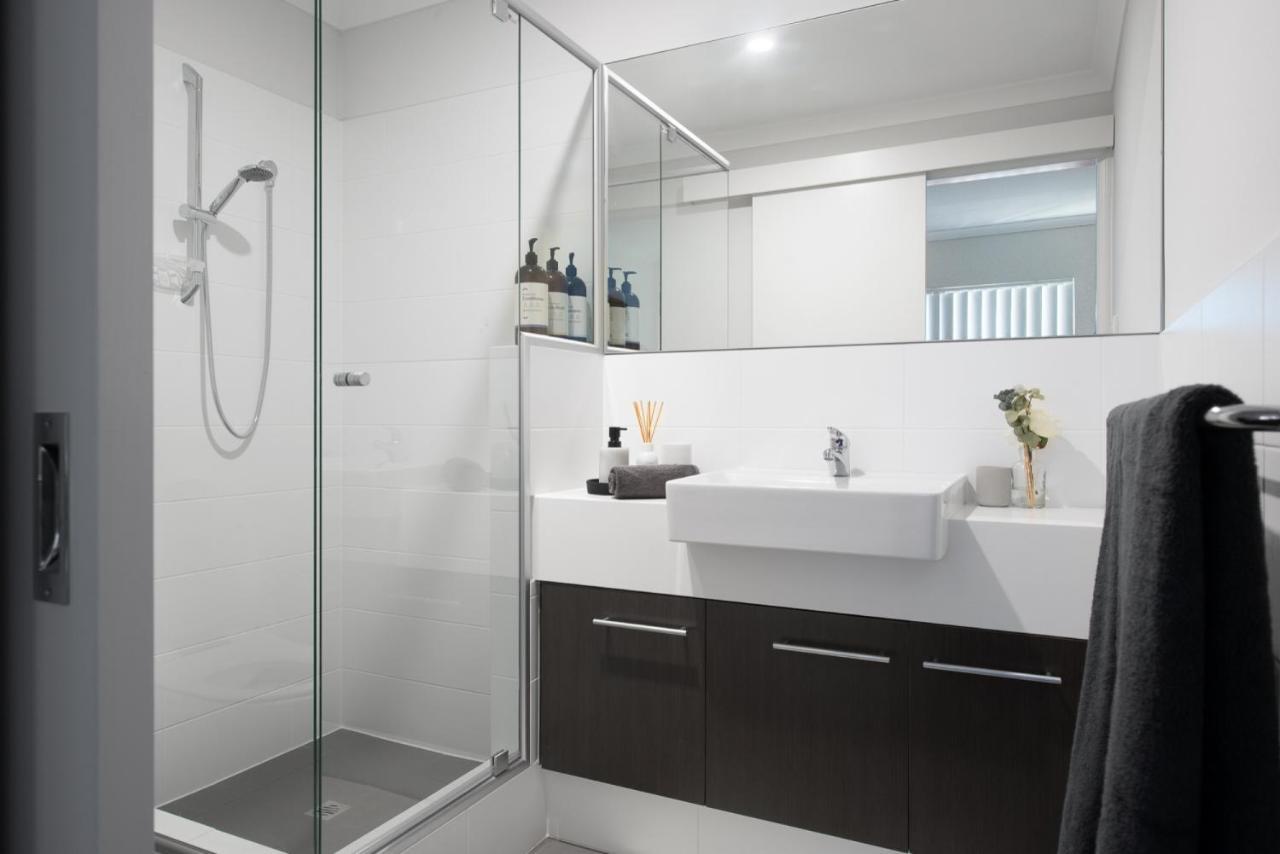 Modern Cozy Apartment Perth