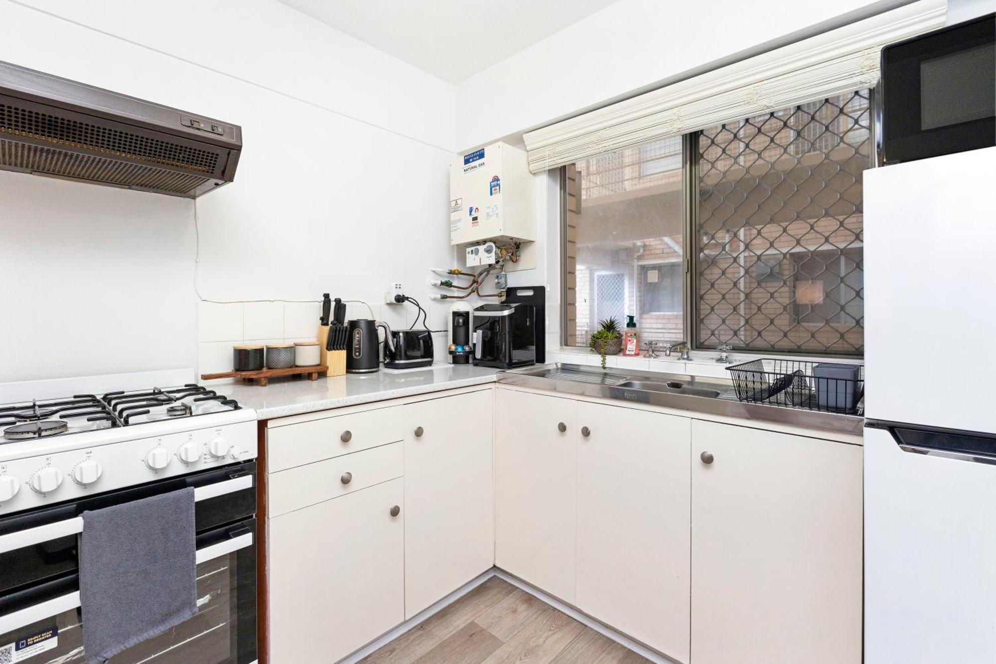 Apartment Urban Chic By 'the Strip' Perth