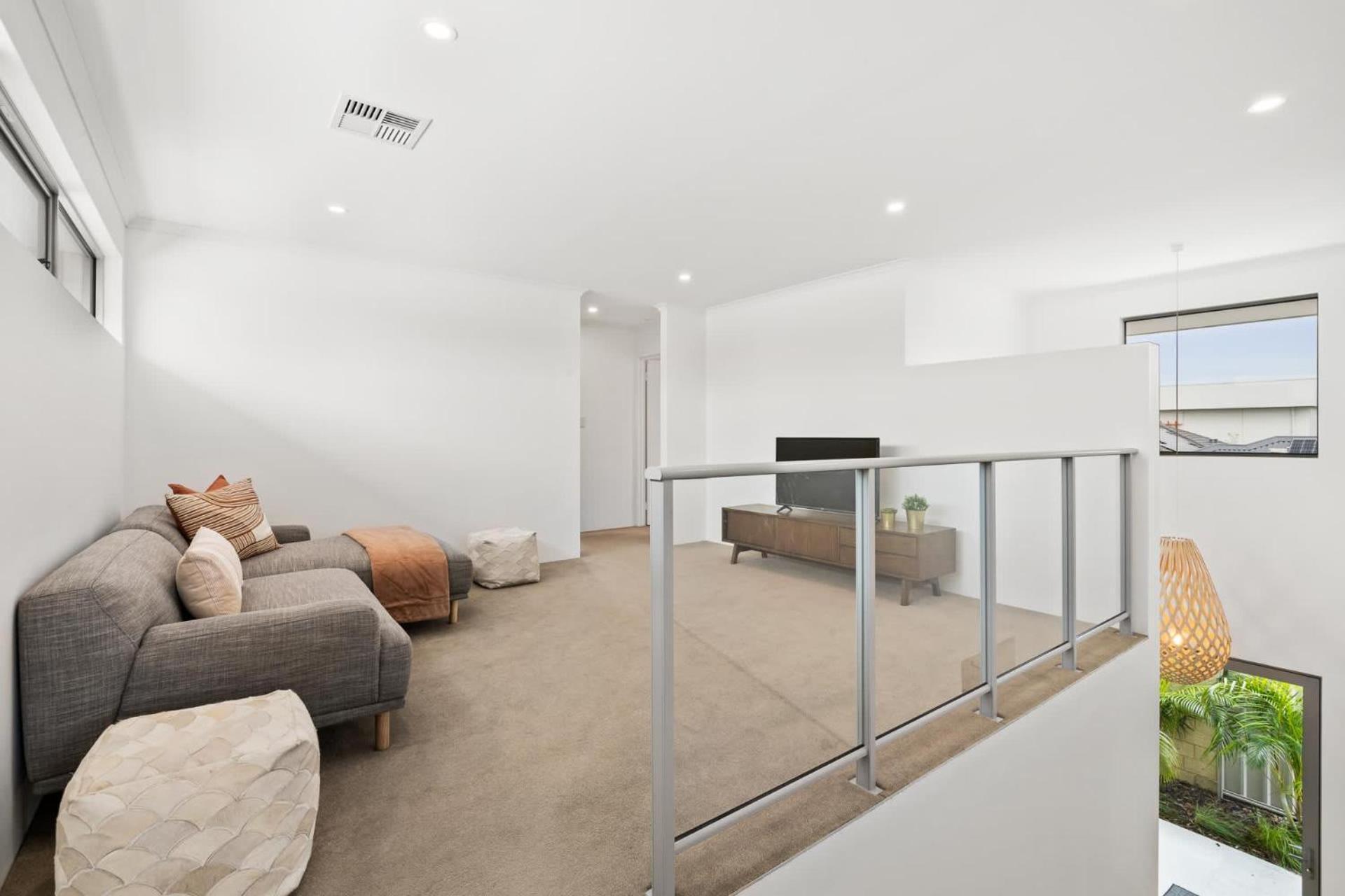 Modern Minimalistic *