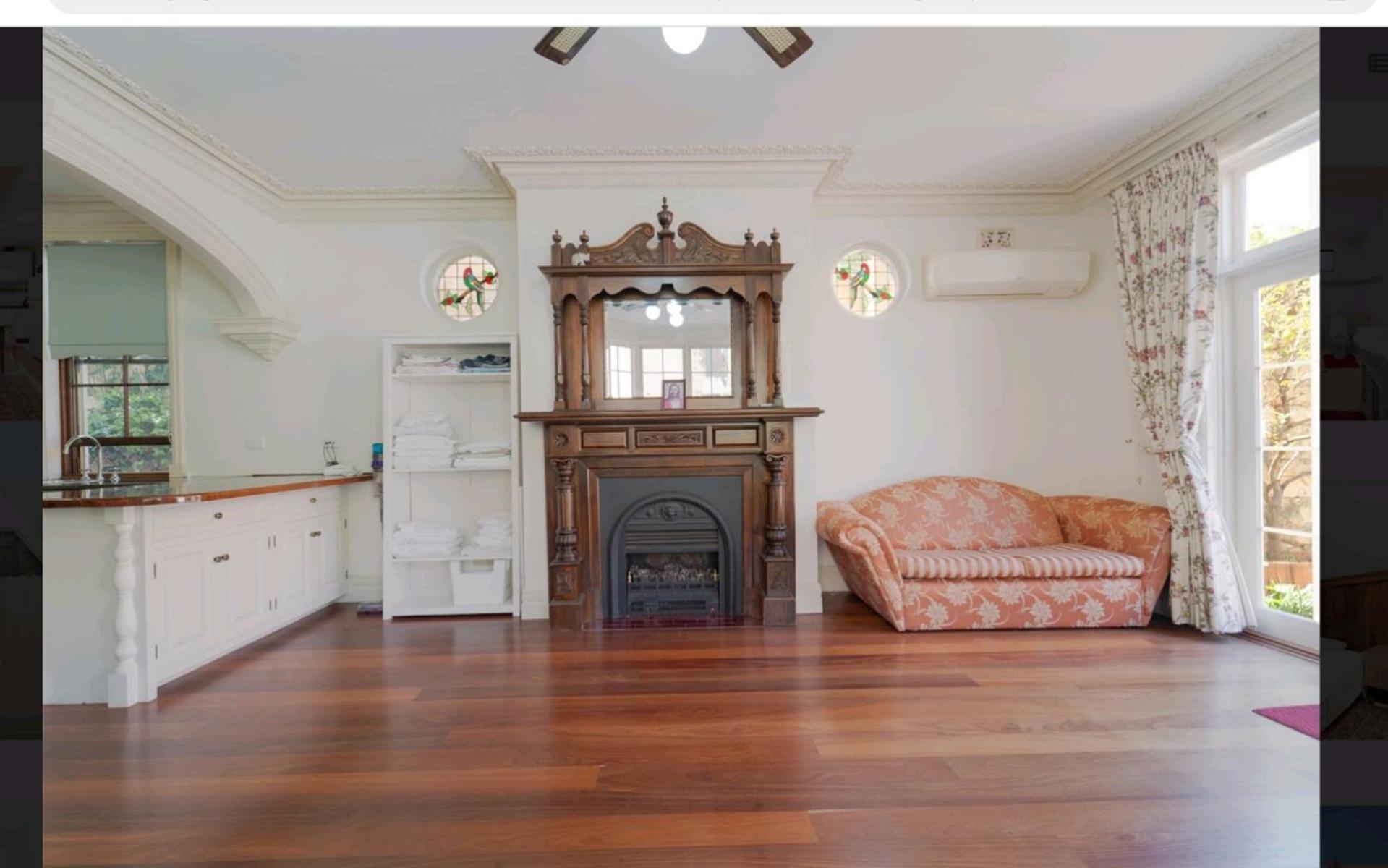 Heart Living-a Near New Federation Style House In The Heart Of