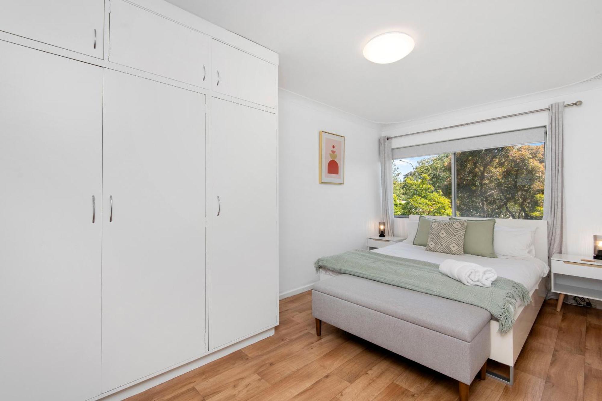 Apartment 22 Superb Subiaco For Couplesparkng Perth