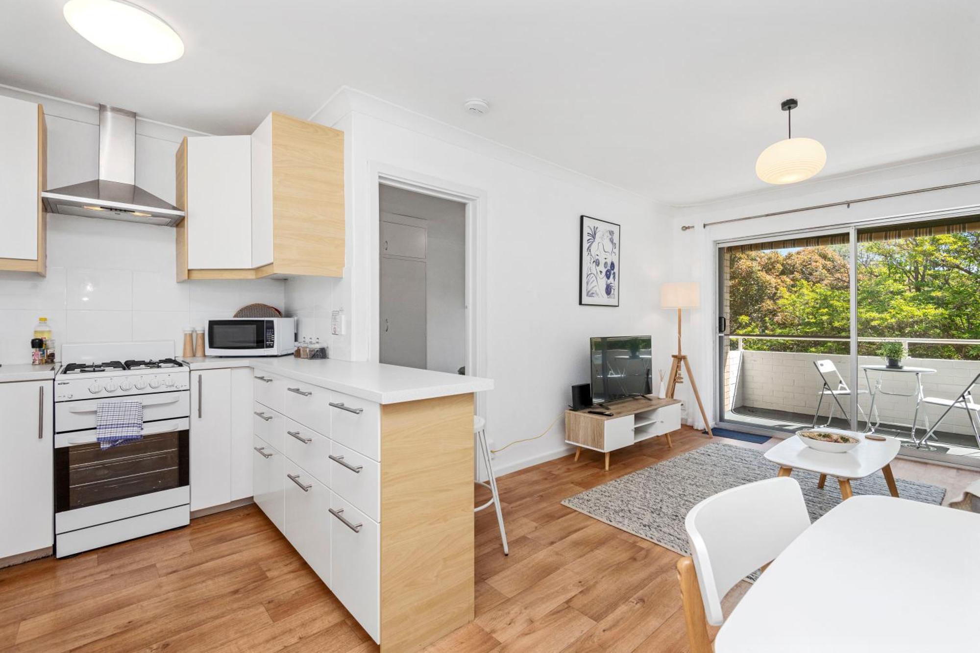 22 Superb Subiaco For Couplesparkng Apartment *
