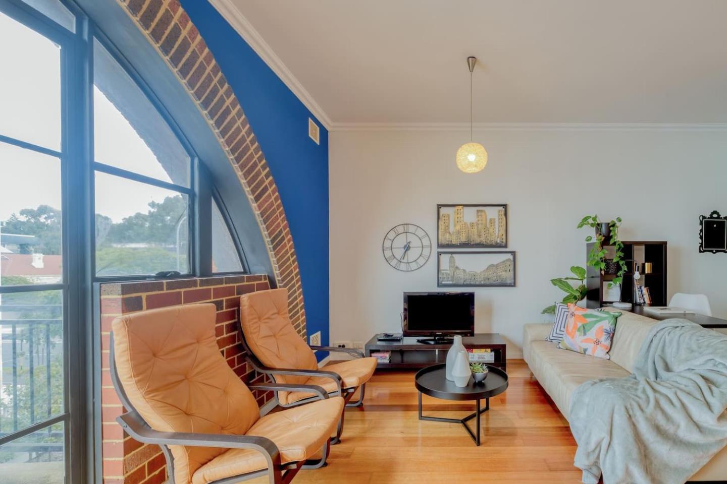 Apartment Spacious New York-style Loft With Balcony *